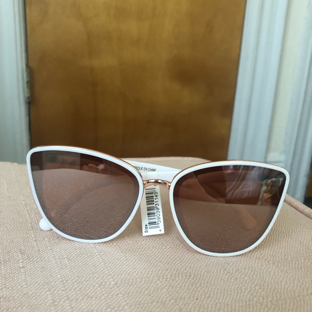 White/Rose Gold Cat Eye Sunglasses - NWT